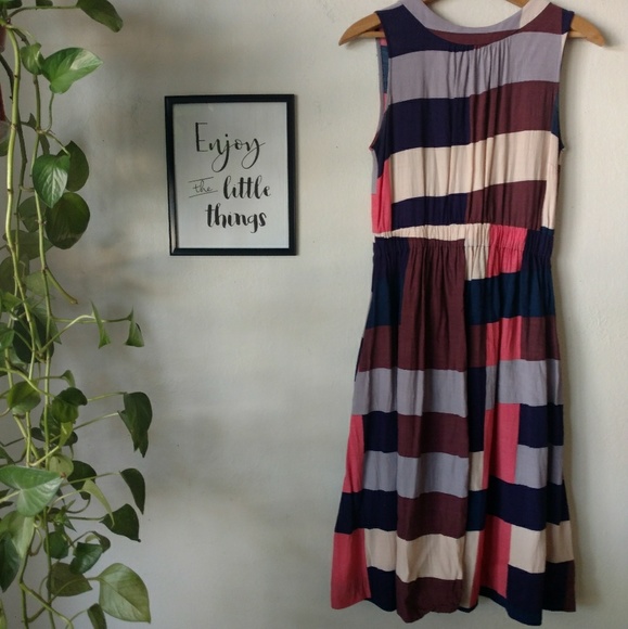 Boden Full Skirted Dress Special occasion Sz 4 - Picture 2 of 7